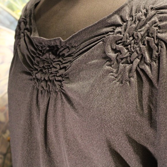 💛eci New York Top - Picture 2 of 5